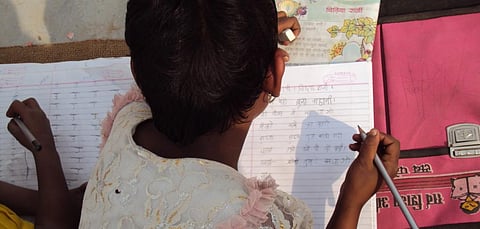 Transitioning classes into electronic gadgets: Life of students in lockdown