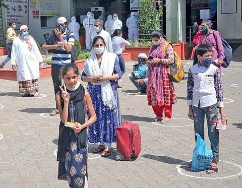 कोविड-19 से रिकवरी के बाद क्या करें मरीज, मंत्रालय ने जारी किया फॉलोअप प्रोटोकॉल
