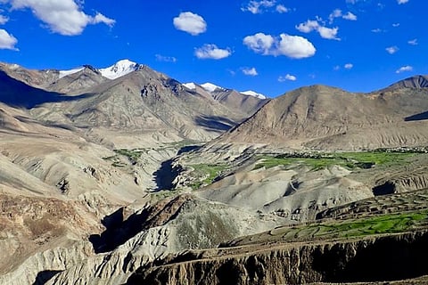 Magnetism of Himalayan rocks reveals the mountains’ complex tectonic history