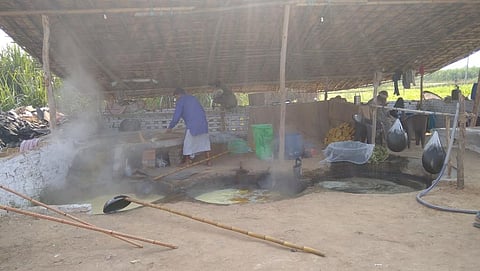 A three-pan furnace for boiling cane juice to make jaggery. Photo: Shobhit Srivastava / CSE