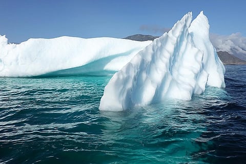 ग्रीनलैंड में ज्यादा तेजी से पिघल रही है बर्फ, सदी के अंत तक 18 सेंटीमीटर बढ़ जाएगा समुद्र का जलस्तर