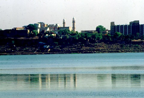 भारत समेत दुनिया की 400 बड़ी नदी घाटियों में बढ़ रहा पानी कम होने का खतरा : यूएन रिपोर्ट