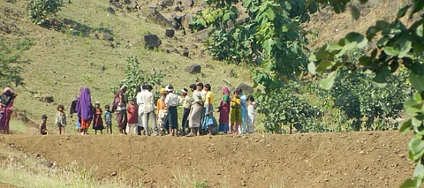 Workers are disenchanted with MGNREGA across Nuapada's villages due to non-payment of wages since October 2020. Photo: Moyna / CSE