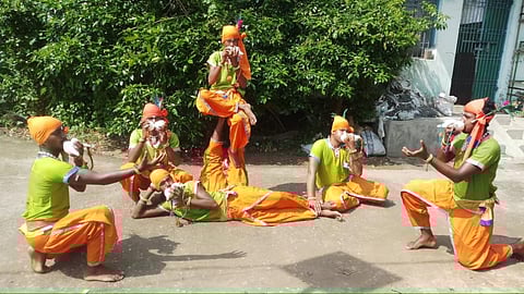 COVID-19: Odisha’s conch blowers scramble to earn a living