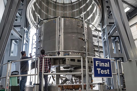 फ्यूजन एनर्जी में क्रांति लाने के लिए वैज्ञानिकों ने बनाया दुनिया का सबसे शक्तिशाली मैगनेट