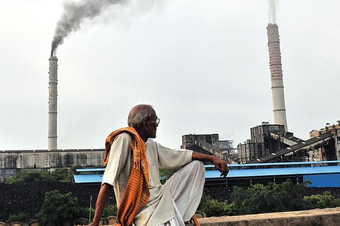तय मानकों से अधिक पानी का इस्तेमाल कर रहे हैं 50 फीसदी थर्मल पावर प्लांट: सीएसई