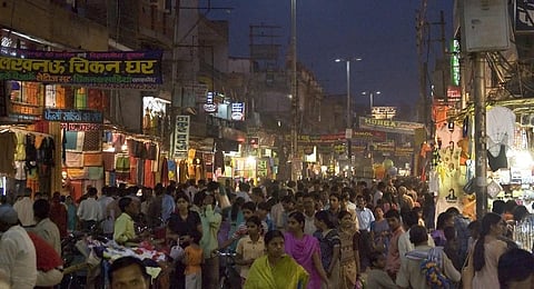 A market in Varanasi. Photo: Wikimedia