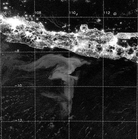 Scientists are using new satellite tech to find glow-in-the-dark milky seas of maritime lore