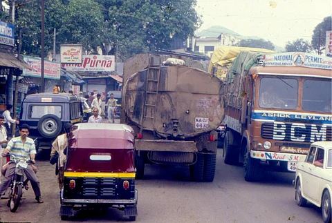 दिल्ली, फरीदाबाद, चुरू, नारनौल, रोहतक में जारी है सांसों का आपातकाल, एक्यूआई 400 पार