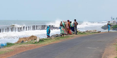 Storm surge during Cyclone Bulbul. Photo: istock