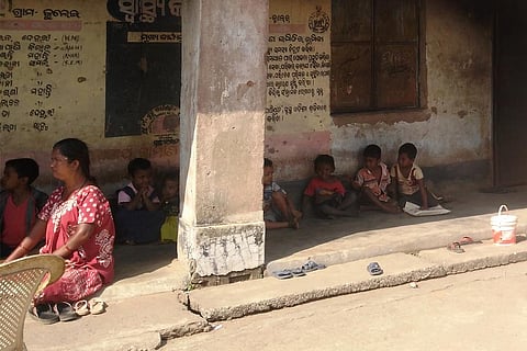 जब 2.85 लाख आंगनबाड़ी केंद्रों और 38 हजार स्कूलों में नहीं है शौचालय तो कैसे खुले में शौच मुक्त हुआ भारत!