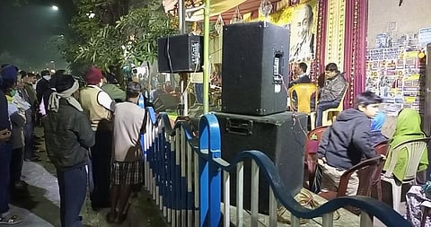 A crowd on a Kolkata street. Photo: Jayanta Basu