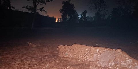 Iron ore sludge at Thelkoloi village under Rengali block in Odisha’s Sambalpur. Photo: Ashis Senapati