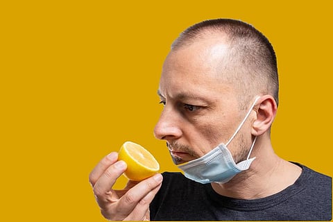 कोविड-19 के संक्रमण के बाद क्यों गायब हो जाती है सूंघने की क्षमता