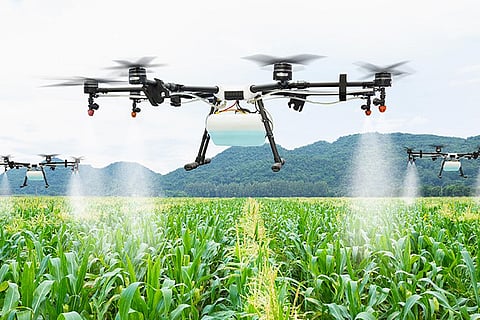 खेती में आर्टिफिशियल इंटेलिजेंस के हैं कई खतरे, नजरअंदाज न करने की दी गई चेतावनी