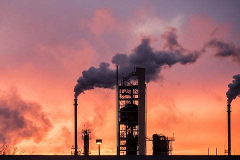 जलवायु परिवर्तन के खिलाफ जंग में अमीर देशों को पहले देनी होगी तेल और गैस की कुर्बानी