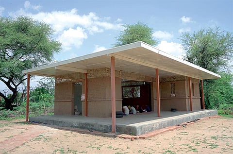A learning and resource centre at Lilapur village in Ahmedabad with a modular roof, made from recycled coconut husk and paper waste, which can reduce indoor temperatures by 5-6°C. (Photographs Courtesy: Mahila Housing Trust)