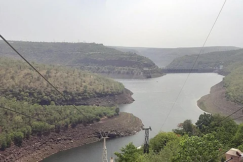सांगली में कृष्णा नदी को प्रदूषित कर रही हैं चीनी मिलें, एनजीटी ने दिए कमिटी गठन के निर्देश