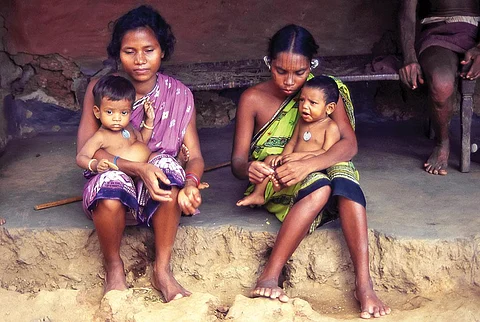 मध्य प्रदेश और छत्तीसगढ़ के विशेष रूप से कमजोर जनजातीय समूहों को नसबंदी सर्जरी से वंचित किया जा रहा है (प्रतीकात्मक चित्र)