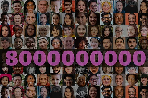 800 करोड़ आशाएं: समस्याओं के बीच अनंत संभावनाओं से भरी दुनिया