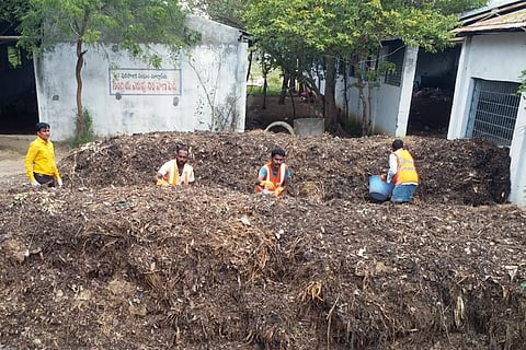 स्वच्छता की राह नहीं है आसान