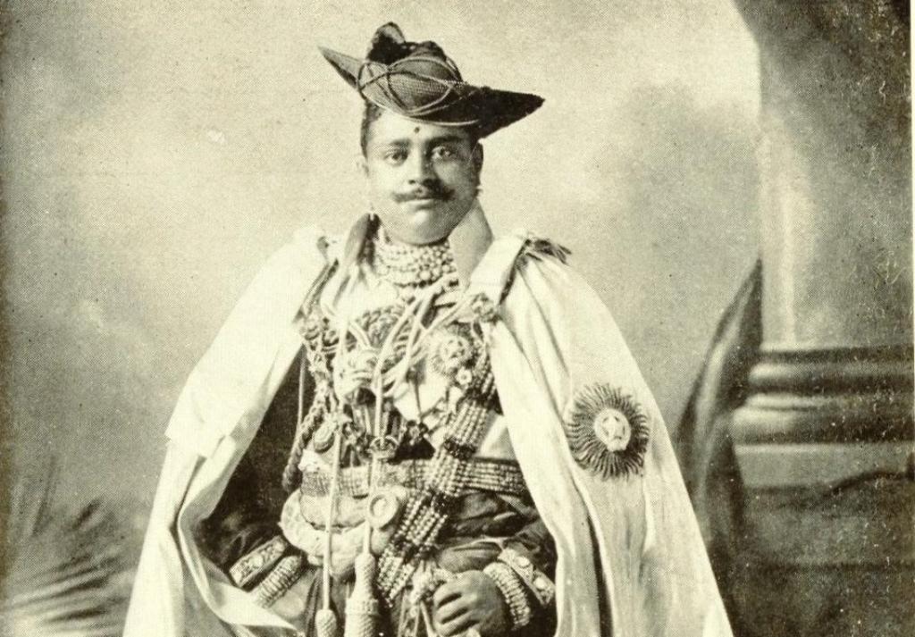 Madho Rao Scindia, the Maharaja of Gwalior, was encouraged by Lord Curzon, the Viceroy of India to introduce African lions in his domain while shooting tigers around Gwalior in 1904. Photo: Wikimedia Commons