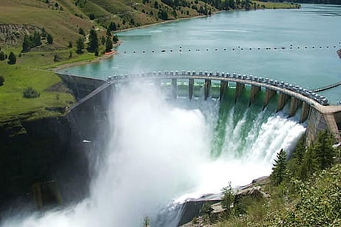 फोटो साभार : विकिमीडिया कॉमन्स, चालीसा जिरुचोक