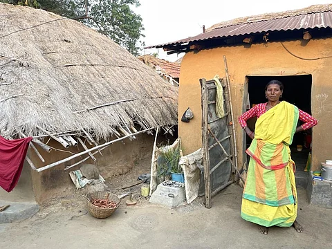 Without any MGNREGS, rural workers have lost all their borrowing power to even do basic repairs on their houses. A single leak can destroy all their valuables in the monsoon. Photo: Himanshu Nitnaware