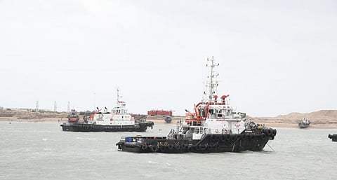 Tugboats in Kandla port. Photo: Himanshu Bhayani