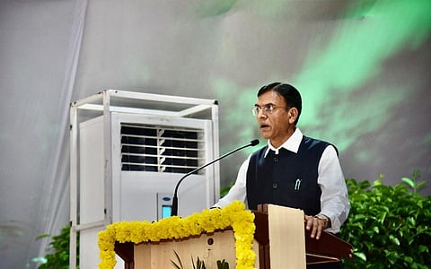 Photo: @mansukhmandviya / X, formerly Twitter