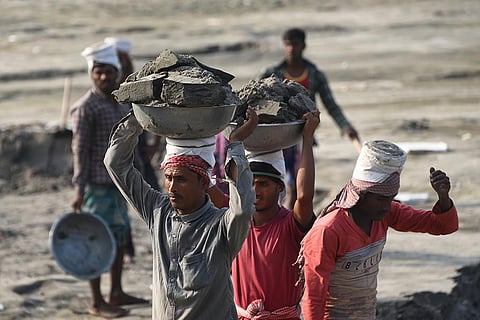 कड़ी धूप से स्वास्थ्य सुरक्षा के लिए बचाव जरूरी है; फोटो: आईस्टॉक