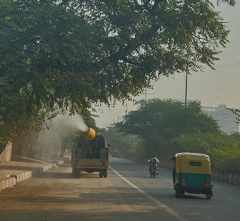 Smog in Delhi at 9 am on November 12, Diwali day. Photo: RD