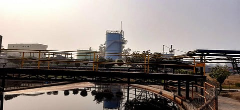 Sainsons Paper Industries Pvt Ltd's effluent to compressed natural gas facility in Pehowa, Kurukshetra, Haryana. Photo: Rahul Jain / CSE