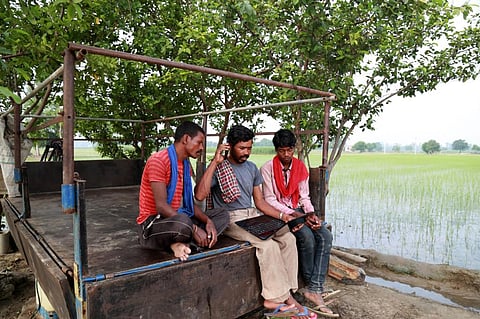 India currently has around 900 million to one billion smartphone users. Photo: iStock