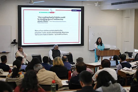 अनिल अग्रवाल डायलॉग के दूसरे दिन प्लास्टिक कचरे पर महत्वपूर्ण चर्चा हुई। फोटो: विकास चौधरी