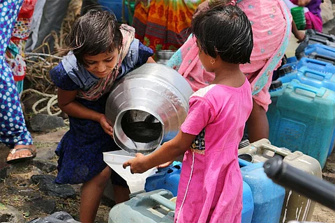 प्रतीकात्मक तस्वीर: विकिमीडिया कॉमन्स, संजीव बोंडे