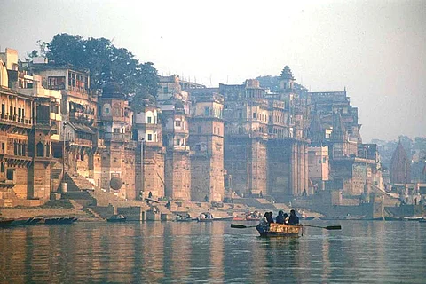 वर्षा में बदलाव, विनाशकारी घटनाओं की आशंका और पानी की उपलब्धता में लगातार बदलाव सभी चार देशों: अफगानिस्तान, चीन, भारत और पाकिस्तान को प्रभावित करेगी। फोटो साभार: विकिमीडिया कॉमन्स, बाबस्तेव