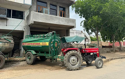 Despite most ponds being public or under Panchayats in western Rajasthan, the tanker owners sell the water harvested from the pond, raking in profits. Photo: Madhav Sharma