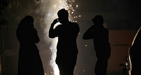 Delhi’s Anand Vihar records 393 AQI at 9 pm on Diwali night