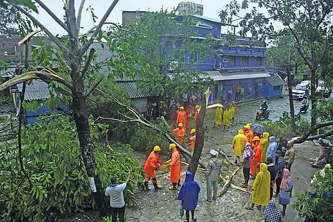 Although cyclone Dana made landfall in Odisha, it caused heavy rainfall in West Bengal because of being trapped between two anticyclones. Forecasters were unable to predict this rare phenomenon, which altered the cyclone’s path, largely due to the insufficient monitoring instruments along and around India’s coast