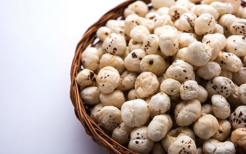 Instead of heavy ‘attention’, makhana needs some ‘space’