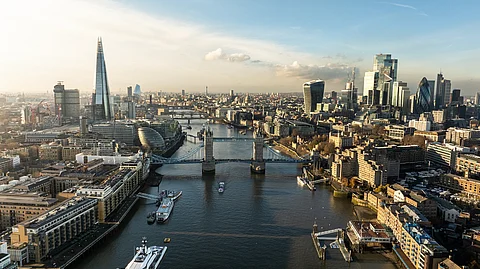 Climate change is increasing potential for algal blooms in England’s Thames river: Study