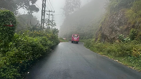 The existing road connecting Kochi to Munnar.