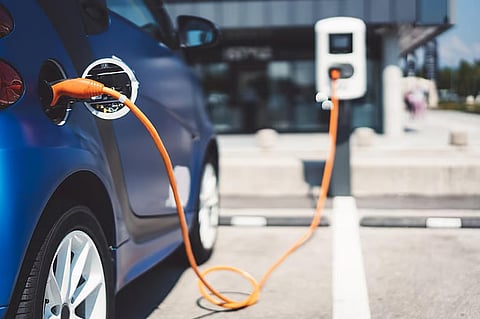 Study reveals electric vehicles in India emit up to 38% less CO₂ than petrol cars