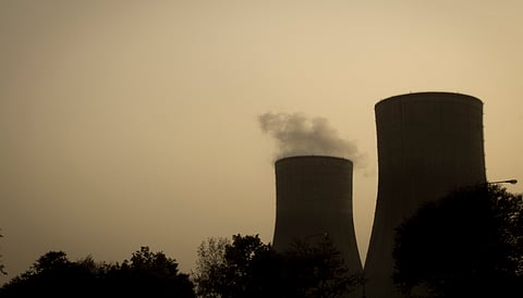 Thermal power plants are divided into three categories based on location.