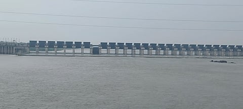 Maheshwar dam on the Narmada will have to be abandoned, testimony to improper river management in India