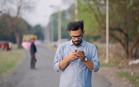 Swipe right for a healthy heart, swipe left on screen overload