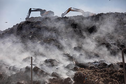 Delhi plans to stop waste dumping in its overflowing landfills by next year