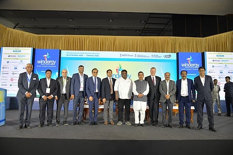 States chart ambitious wind and hybrid energy roadmaps, eye transmission reforms and storage push