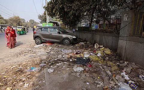 Delhi, a metropolis of encroached pavements